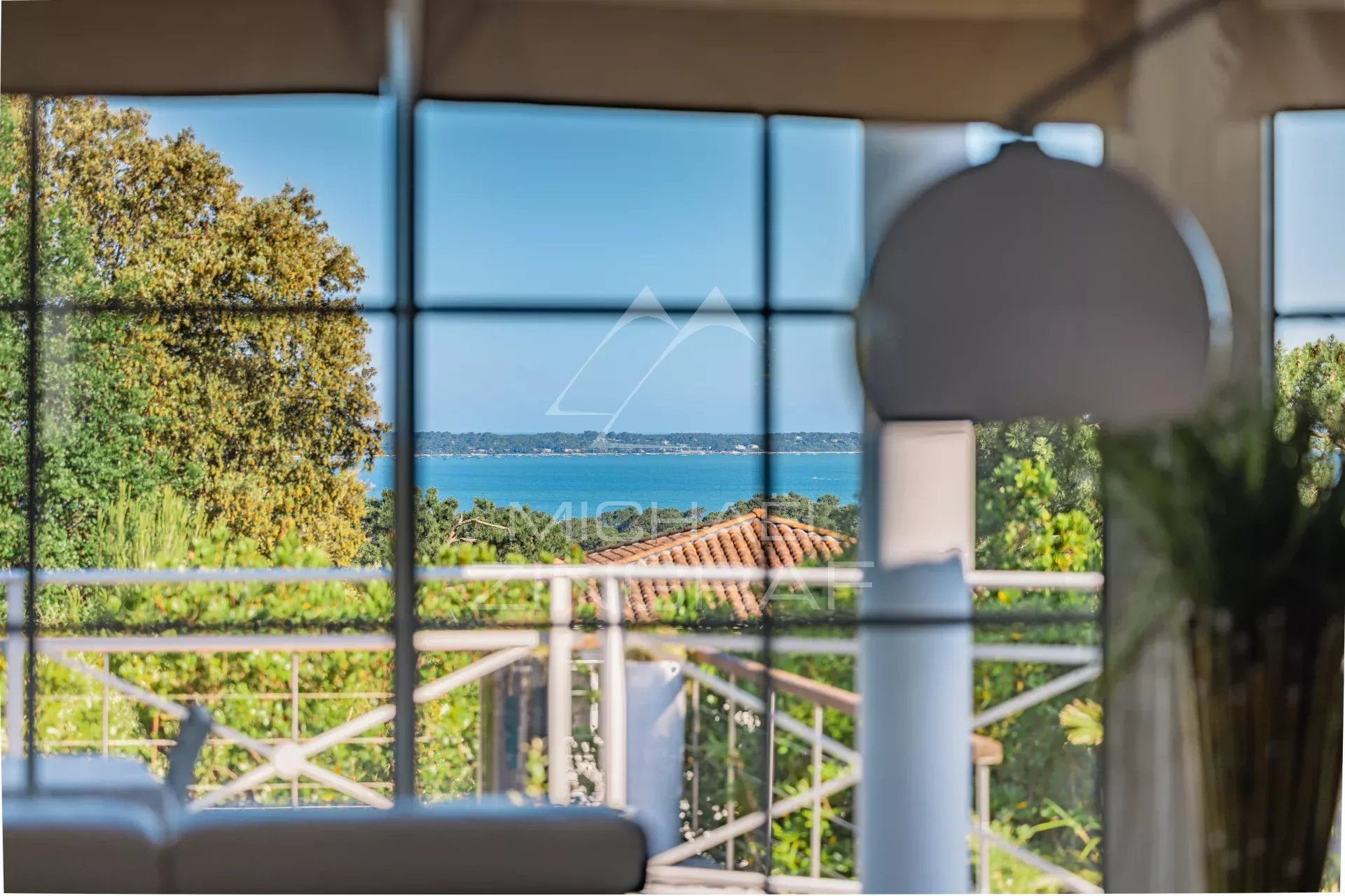 PYLA-SUR-MER, Villa avec vue sur le Bassin d'Arcachon