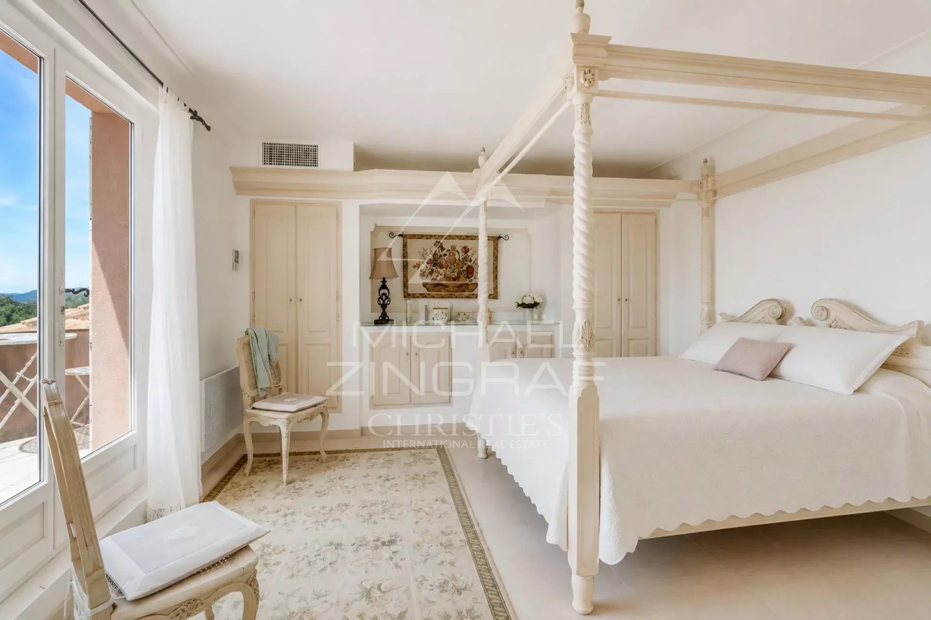 Luxury villa in an exclusive setting in Sainte-Maxime
