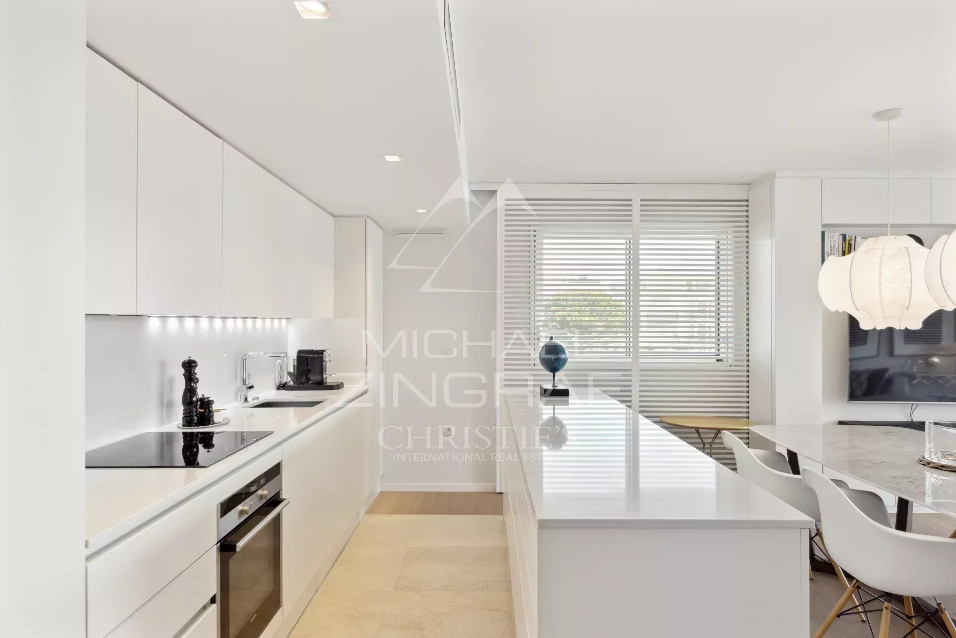 Palm Beach – 3-Zimmer-Wohnung im Yacht-Standard