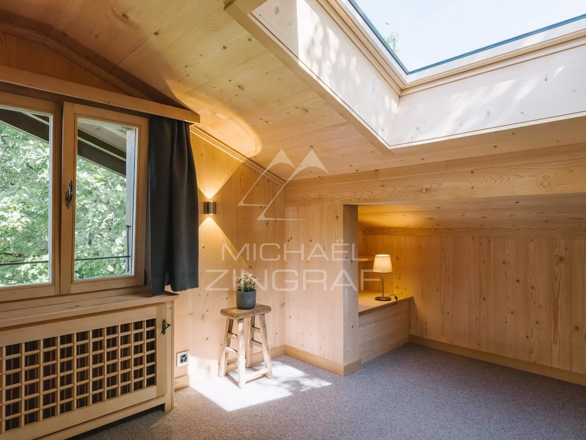 Appartement duplex de luxe à Gstaad pour location à long terme