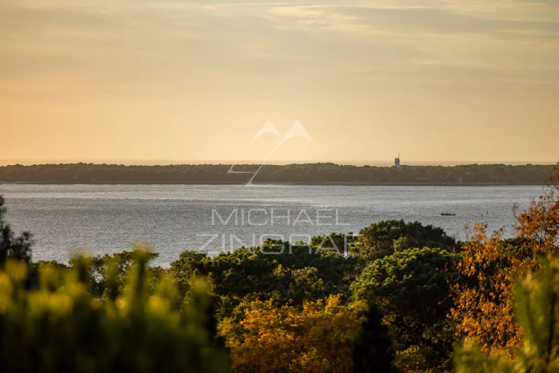 PYLA-SUR-MER - VILLA DE 6 PIÈCES AVEC VUE SUR LE BASSIN D'ARCACHON