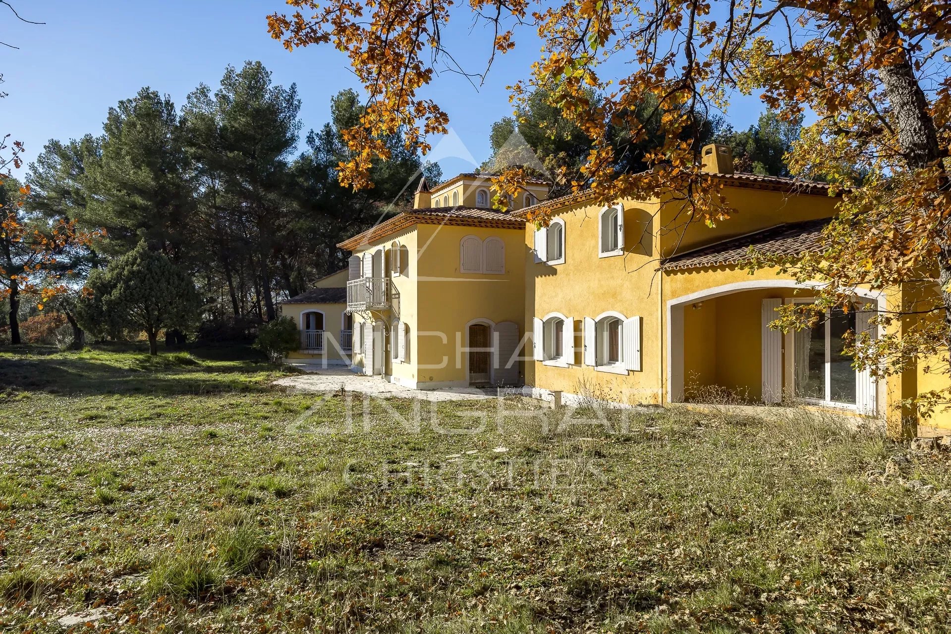 Property high investment potential near Seillans