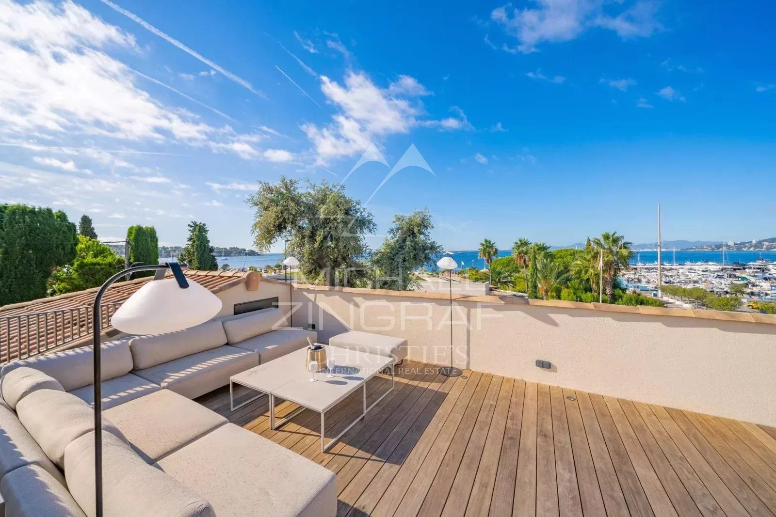 Cap d'Antibes West Side - Contemporary waterfront property - panoramic sea view