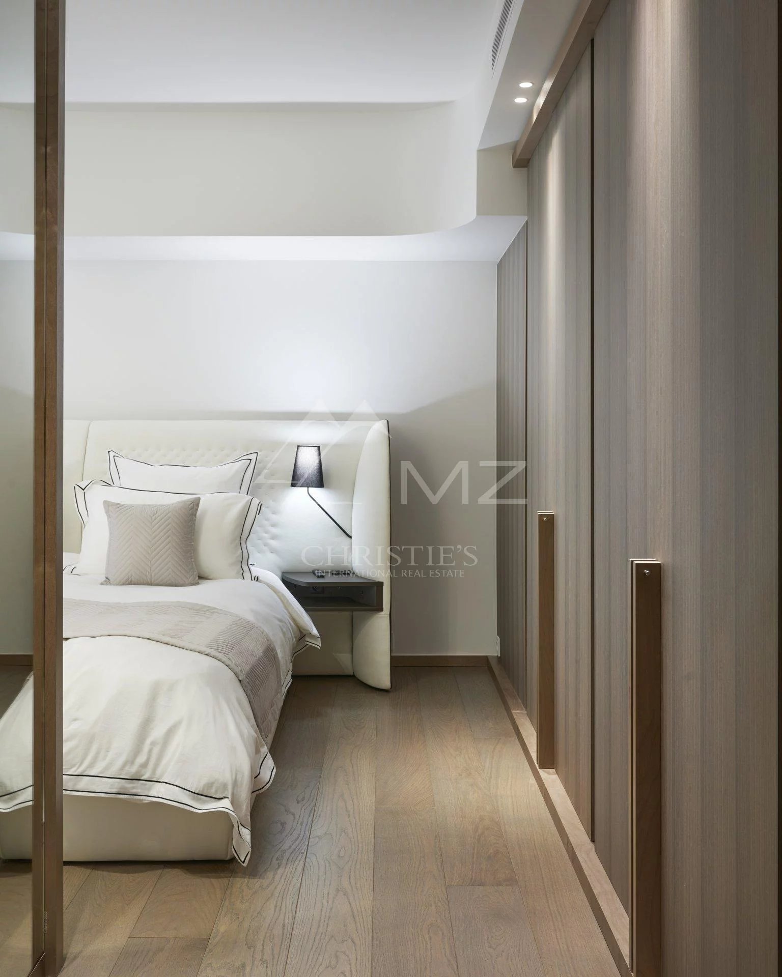 Cannes Croisette - 2  bedrooms apartment