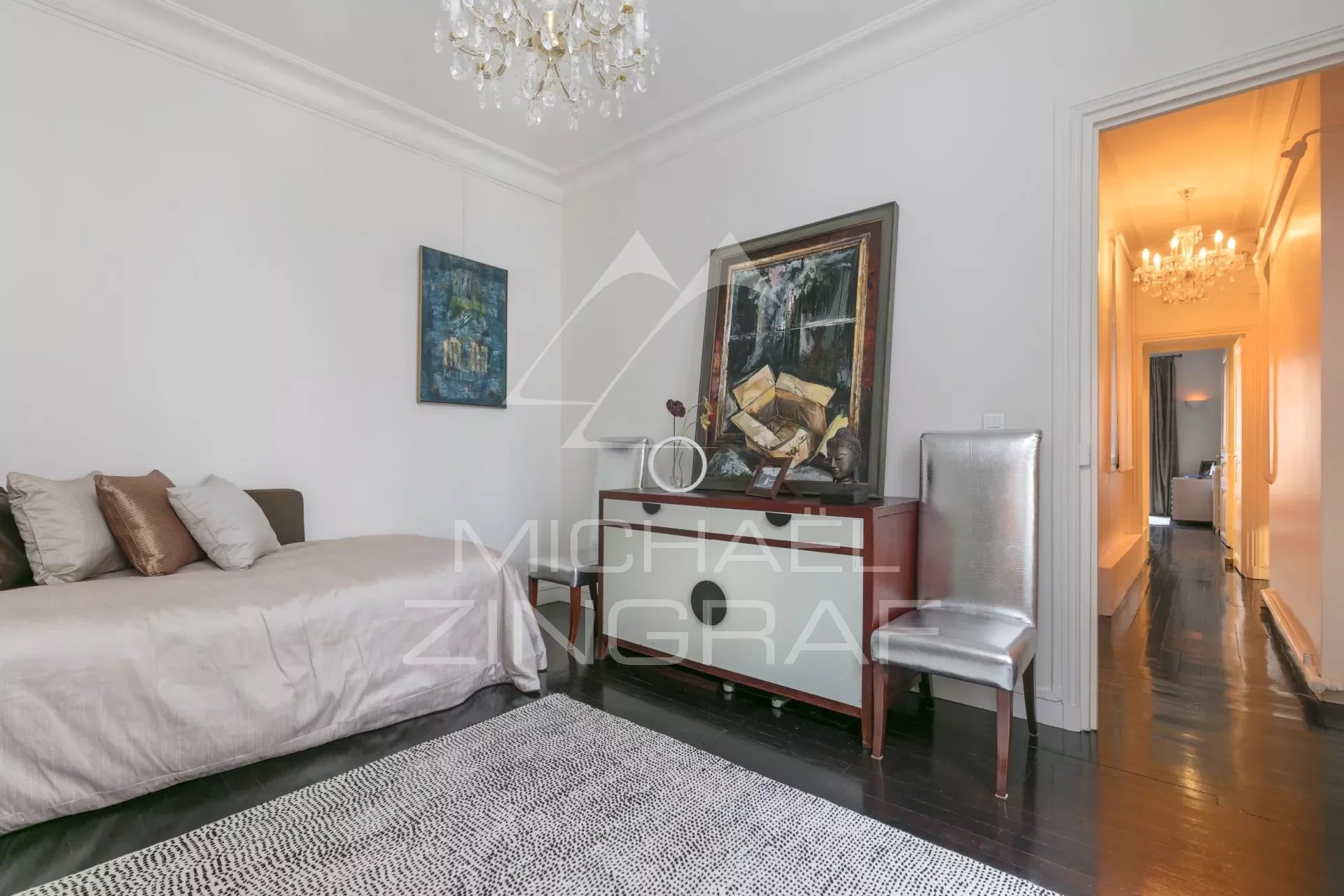 For sale - 4-bedroom apartment - Triple reception - Varenne/Bac