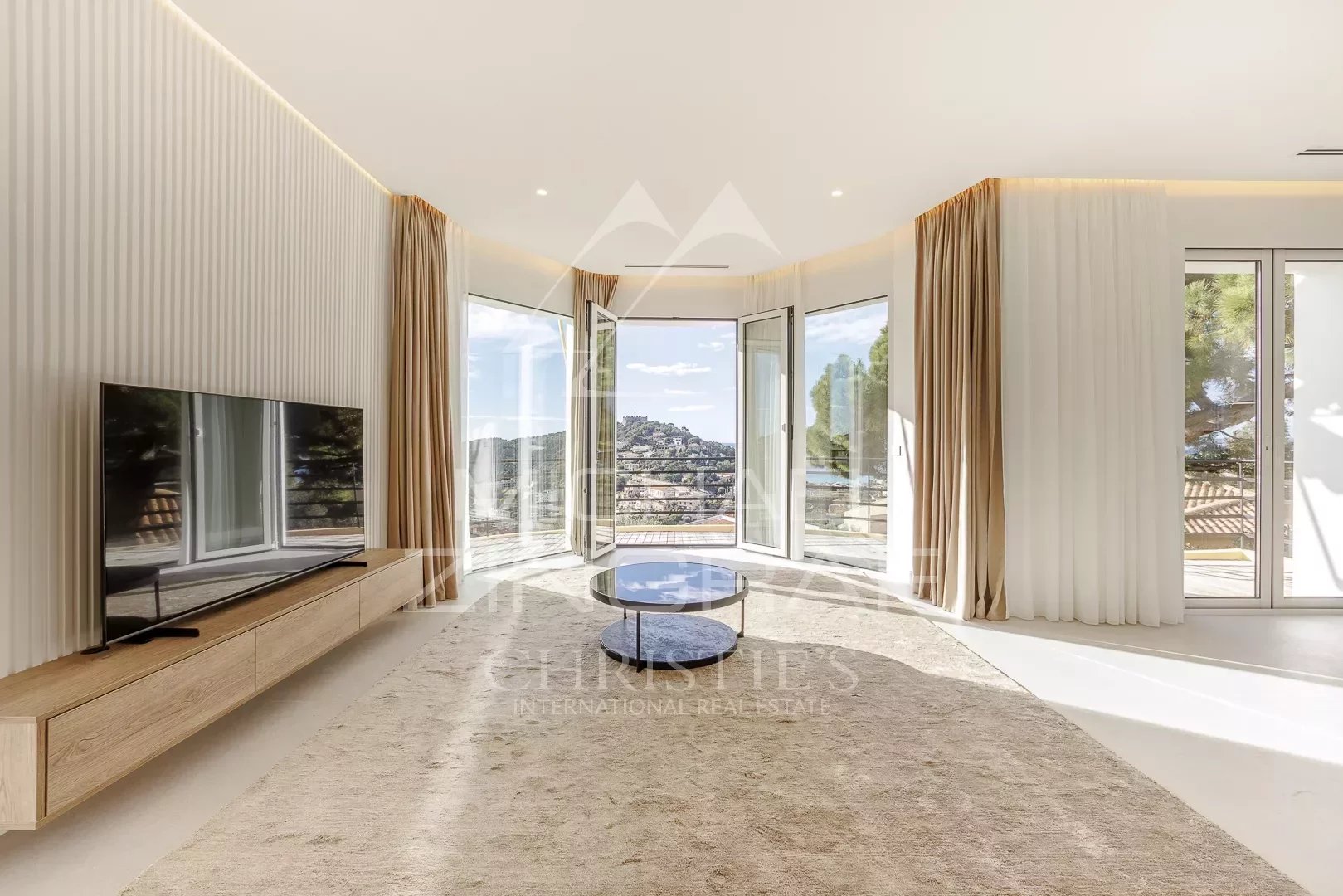 Magnifique appartement rénové avec Vue mer panoramique