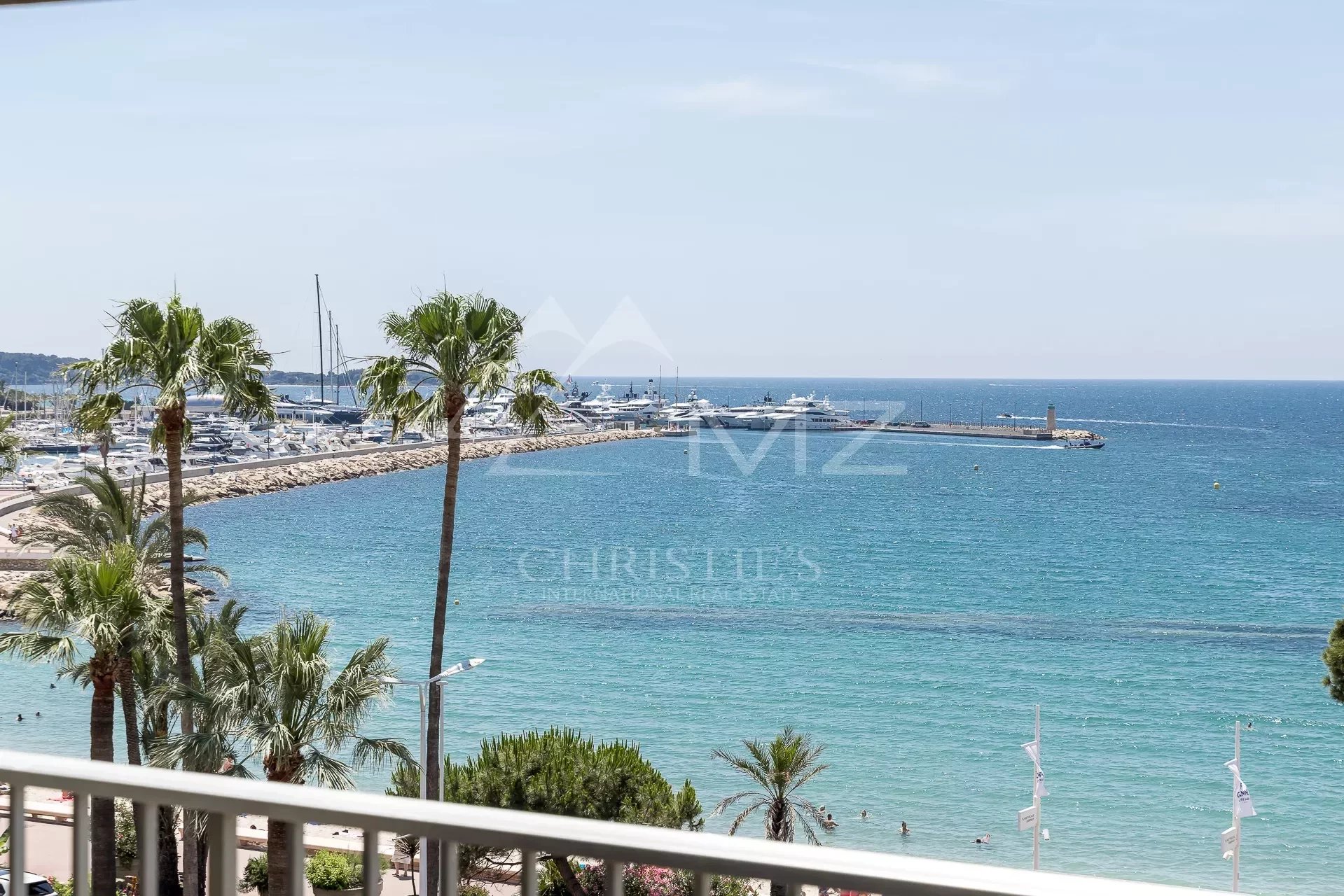 Cannes - Croisette - 3 pièces vue mer