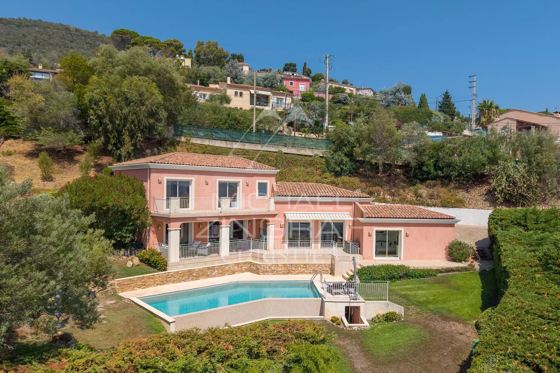 Mandelieu la Napoule - PROPRIÉTÉ VUE MER DANS DOMAINE PRIVÉ - Proche Cannes