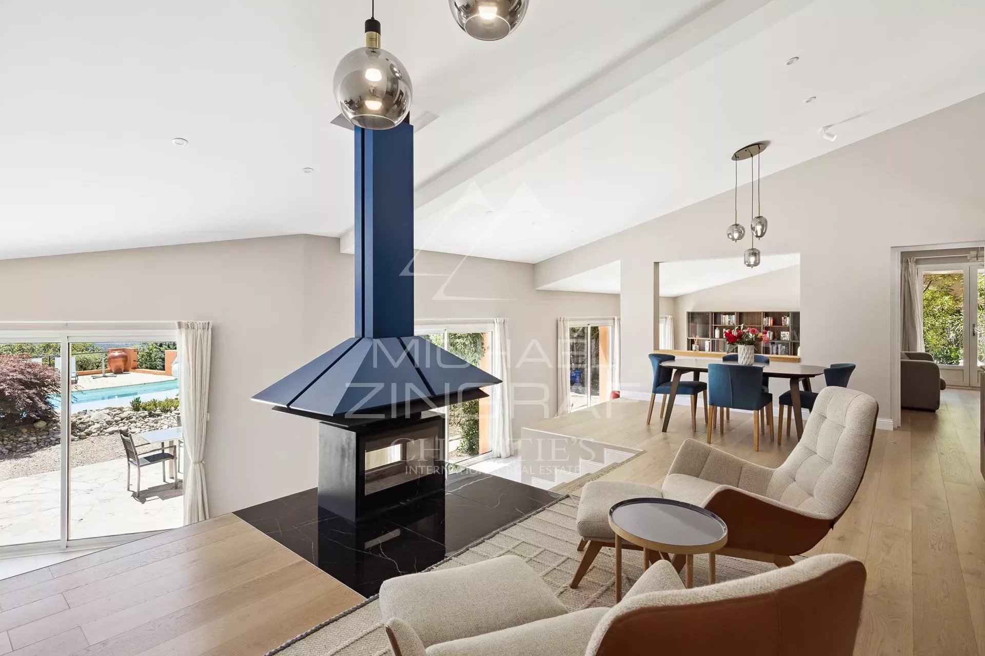 Renovated Villa with Panoramic Views, Heated Pool and Guest Apartment – A Peaceful Oasis -