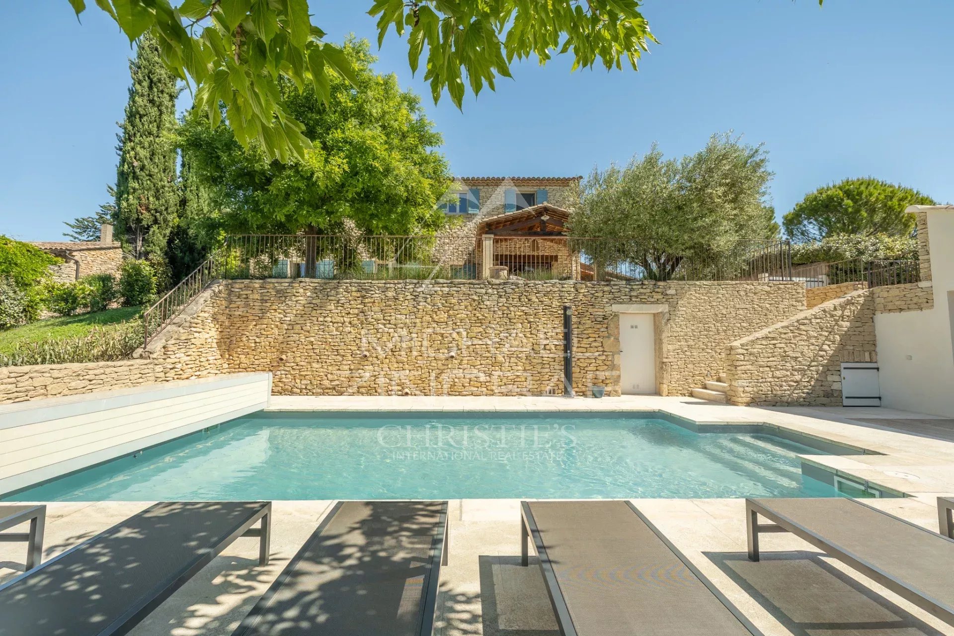 Gordes - Charmante maison provençale avec piscine et vue