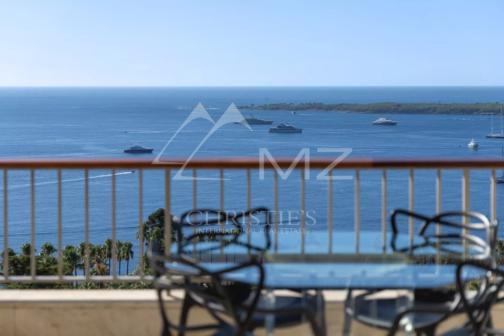 Außergewöhnliche Wohnung in der Residenz