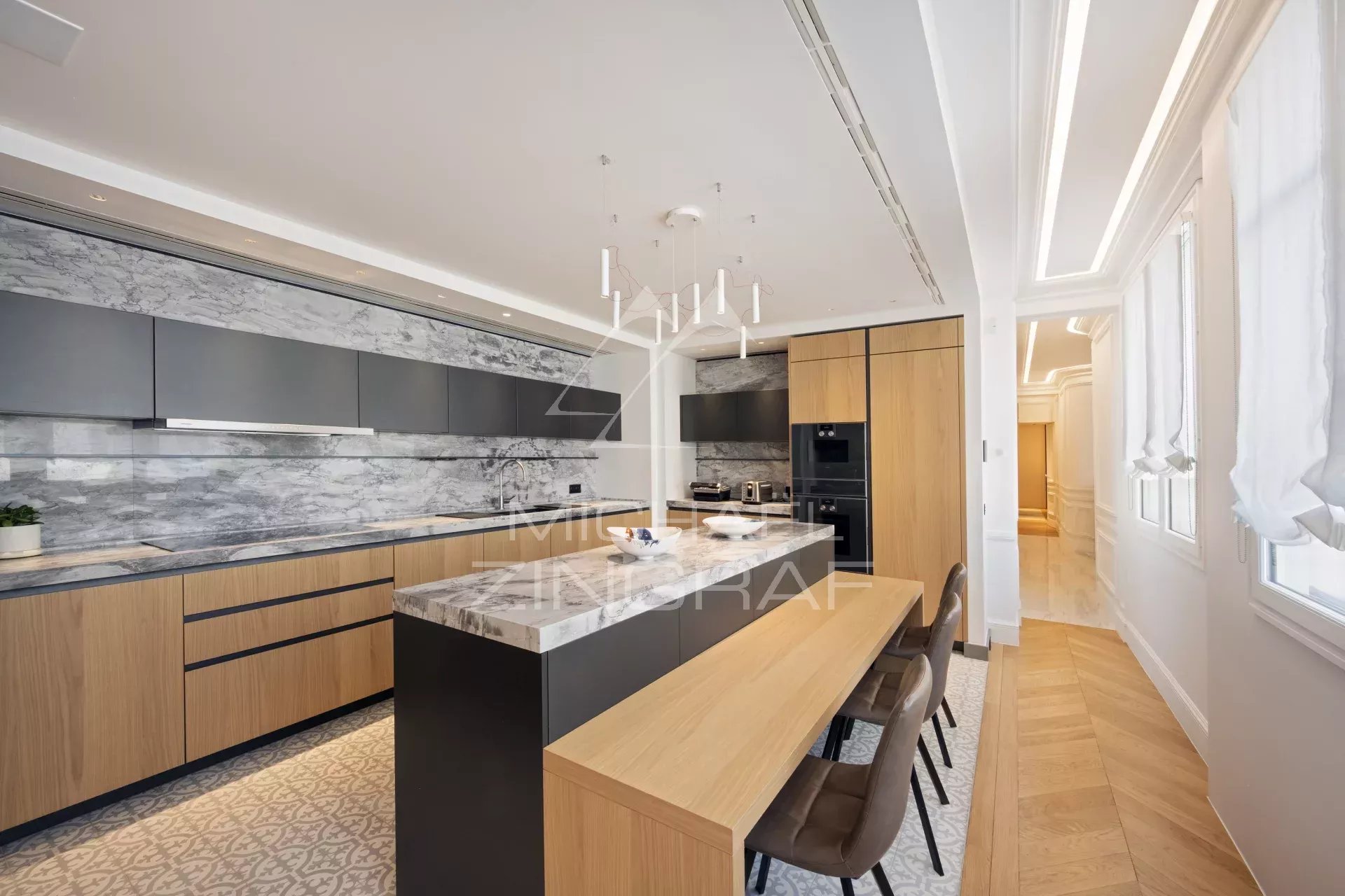 A vendre - Exclusivité - Duplex - Vue Tour Eiffel - Tour Maubourg