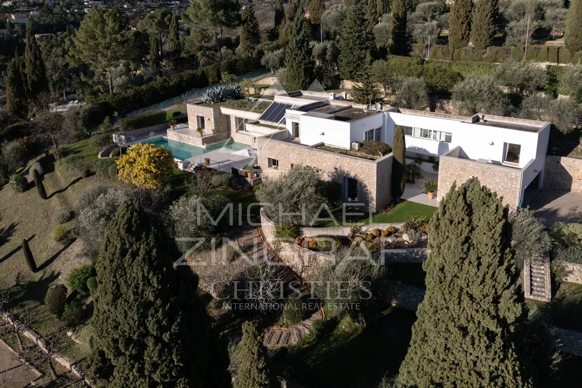 Stunning contemporary villa