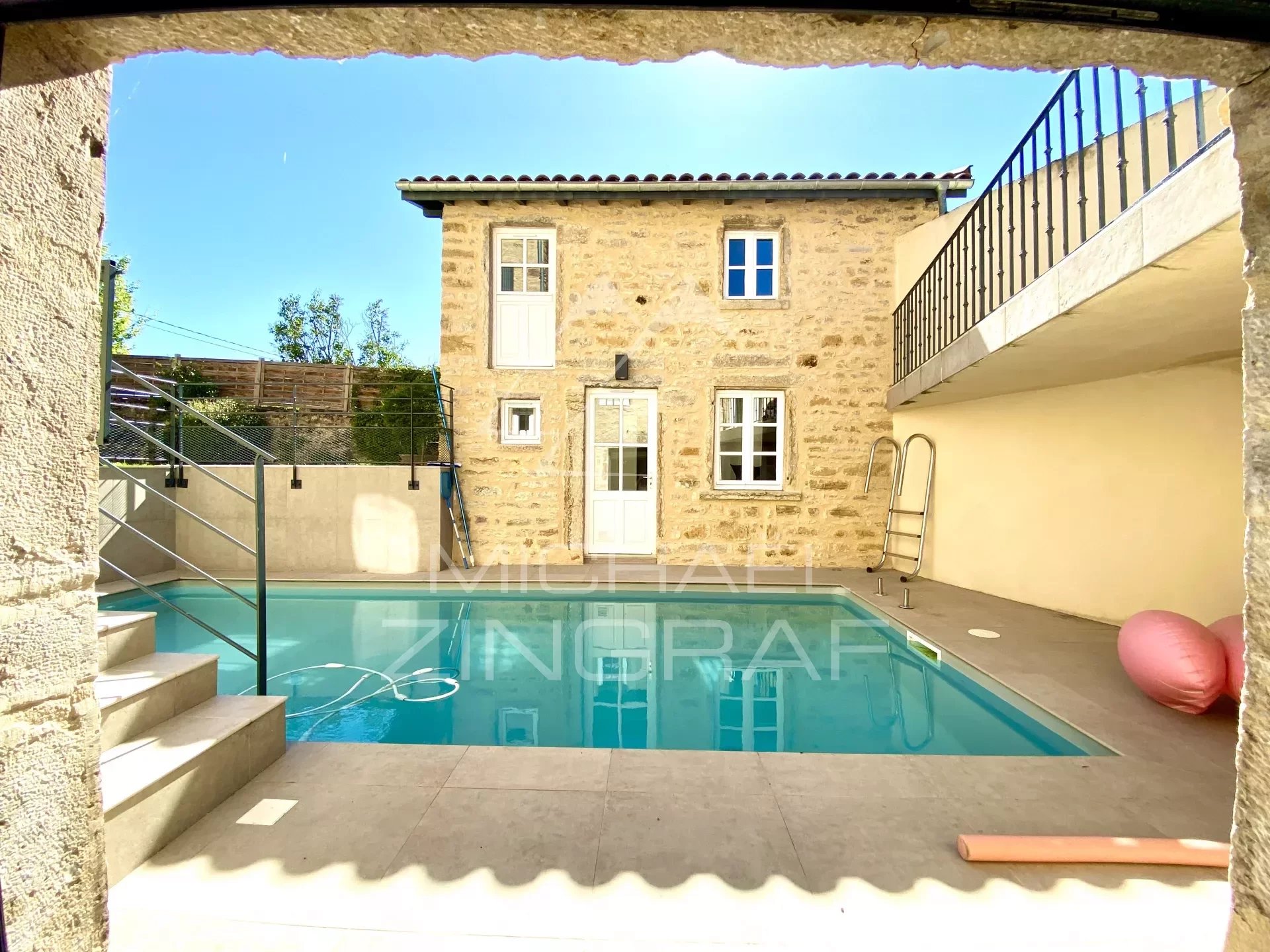 Beautiful golden stone residence, luxury amenities, swimming pool