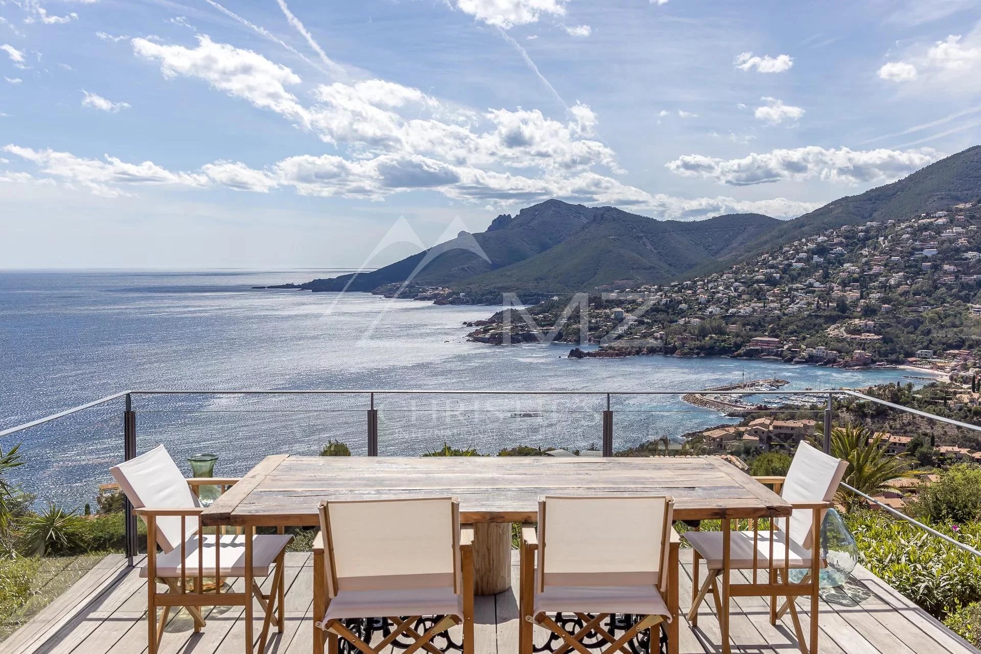 Close to Cannes - Villa with sea view