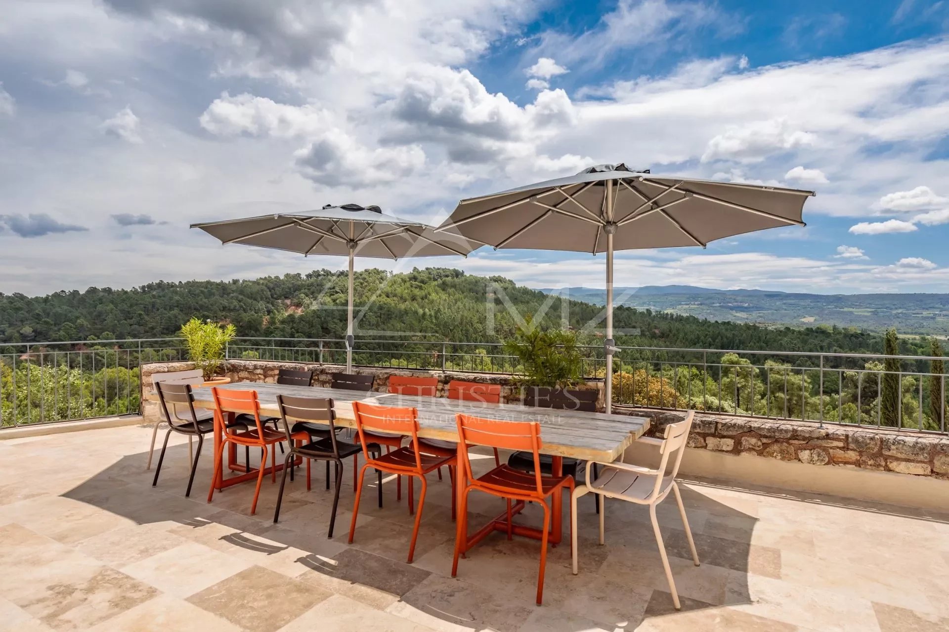 Roussillon - Magnificent house with view