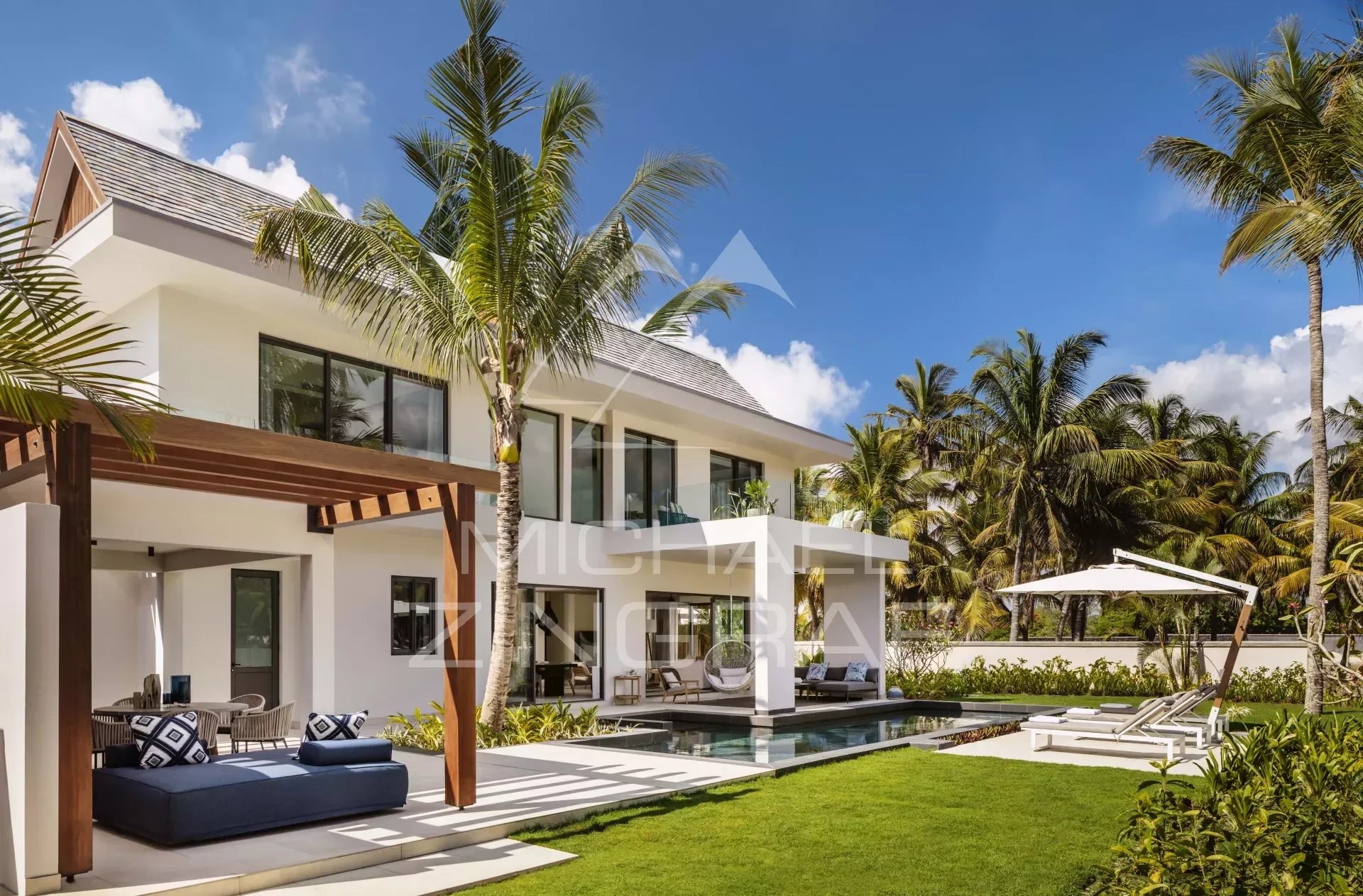 Mauritius - Belle Mare - Luxusvilla in einem 5* Resort