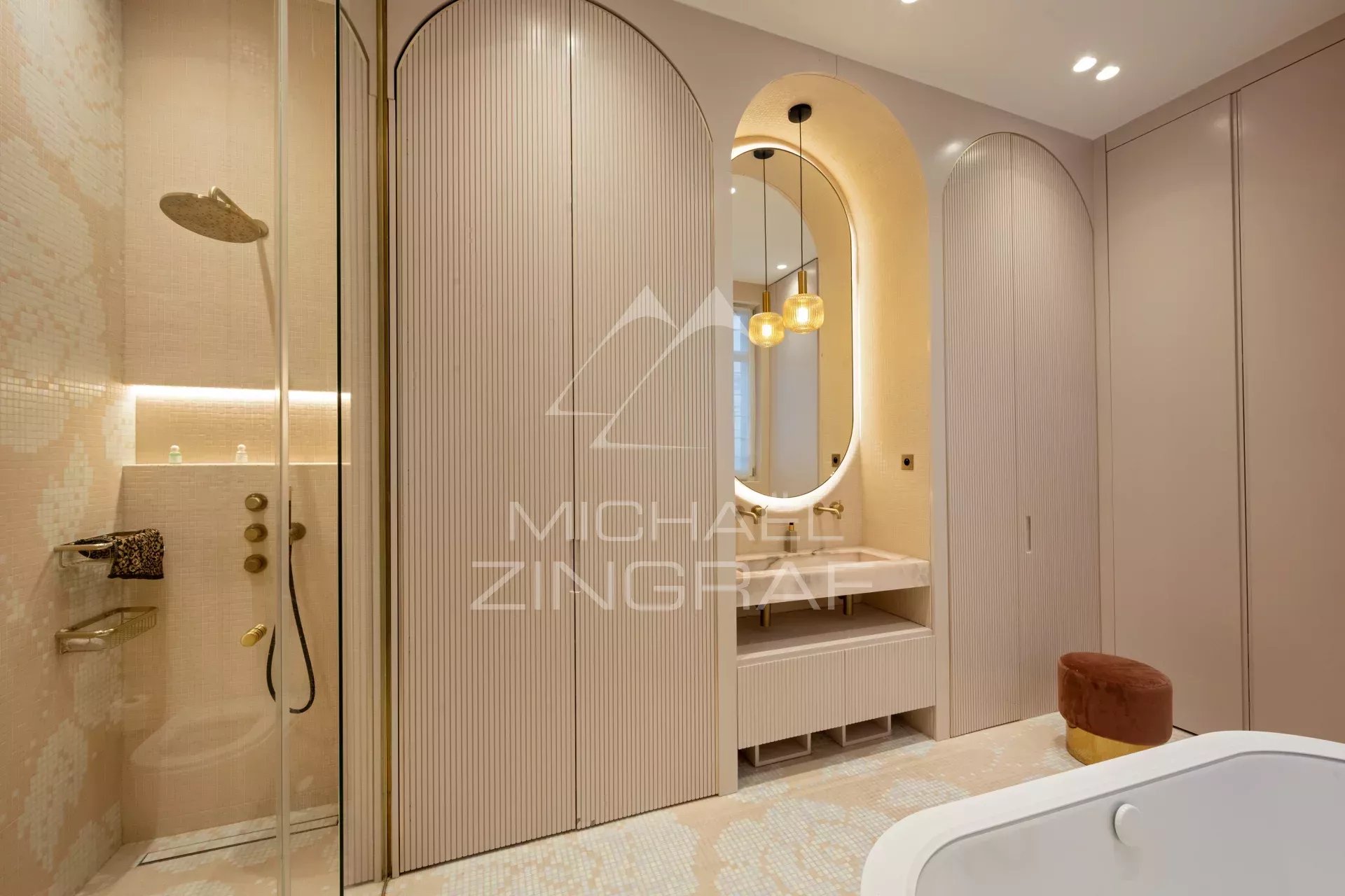 À Vendre - 3 suites- Parfait Etat- Clim - Place du Costa Rica / Albnoni