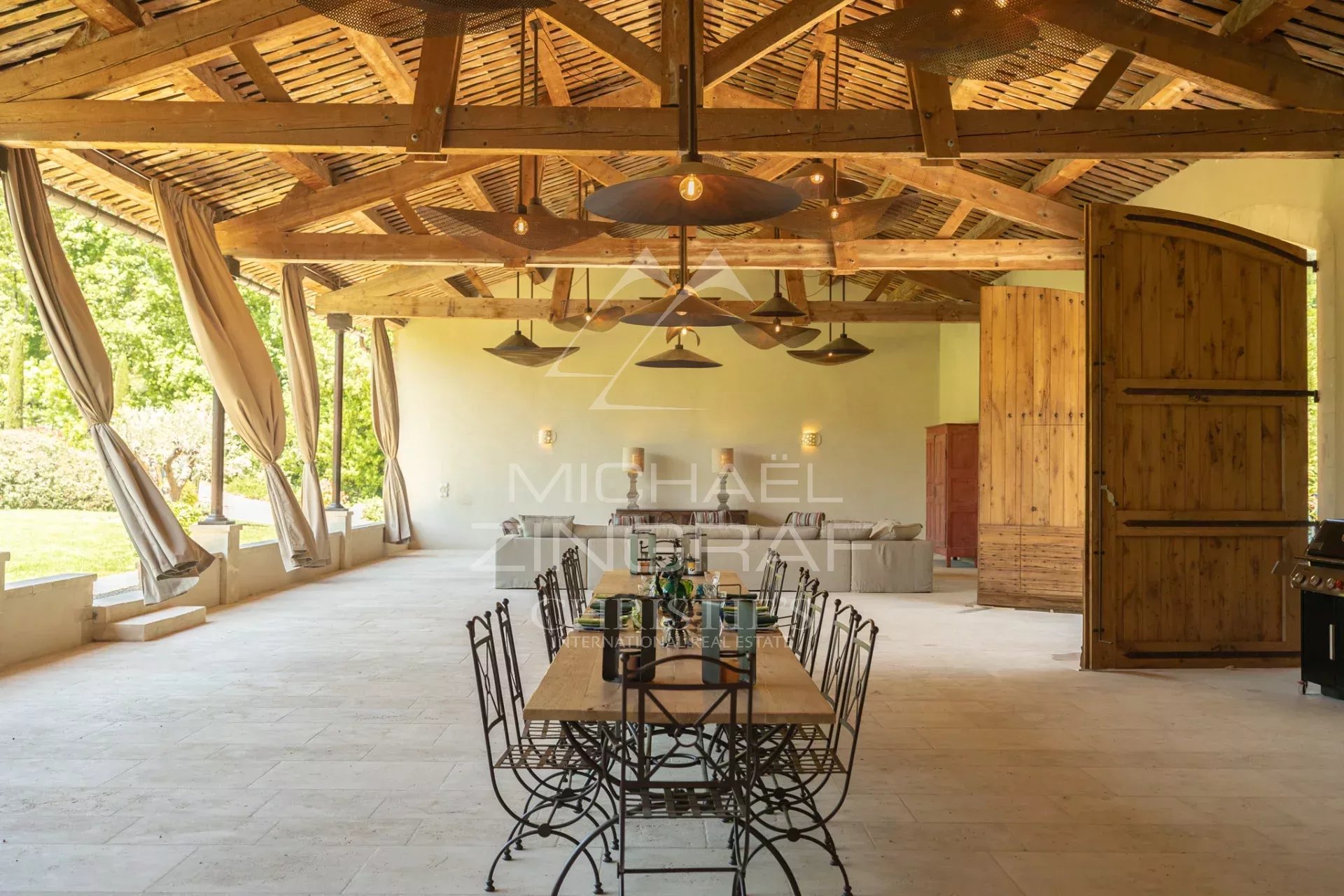 Exceptional property in the heart of the Luberon