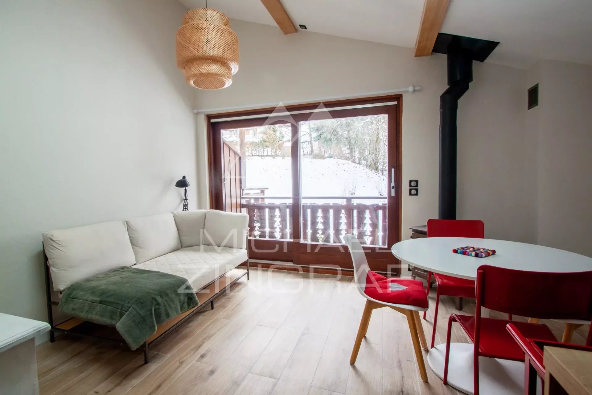 UNDER OFFER - 2 bedrooms in Les Houches