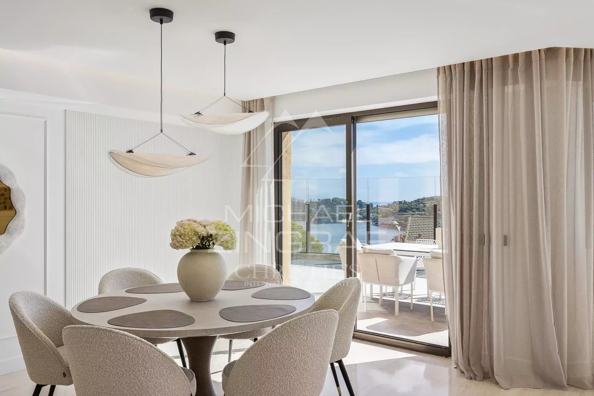 Appartement de luxe avec vue panoramique sur la Rade de Villefranche-sur-Mer