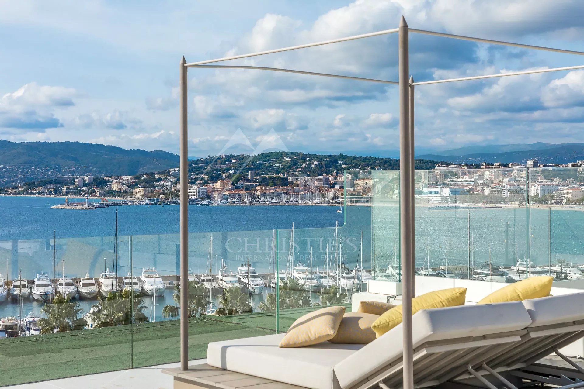 Cannes - Croisette - Penthouse vue mer panoramique