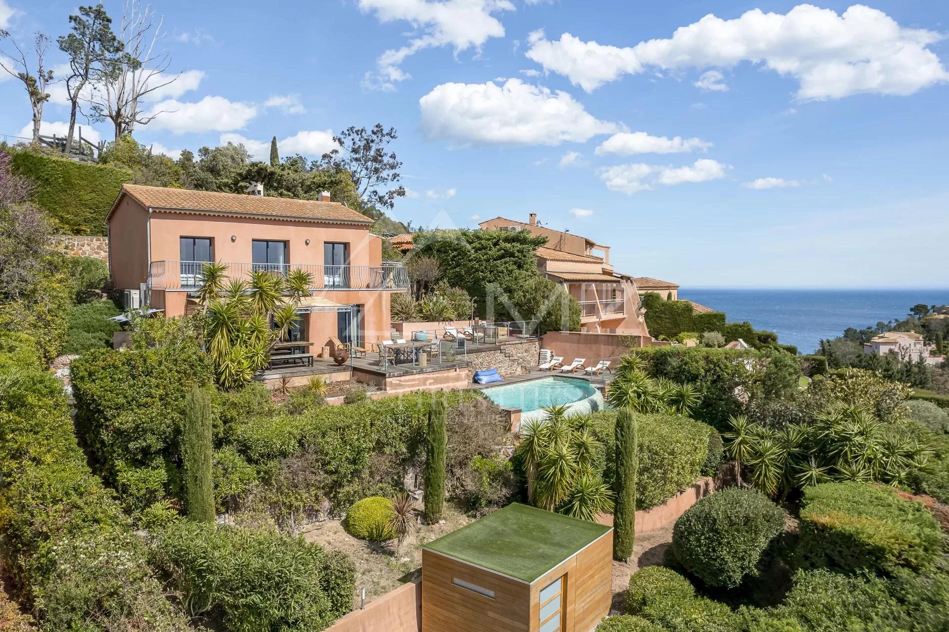 Close to Cannes - Villa with sea view