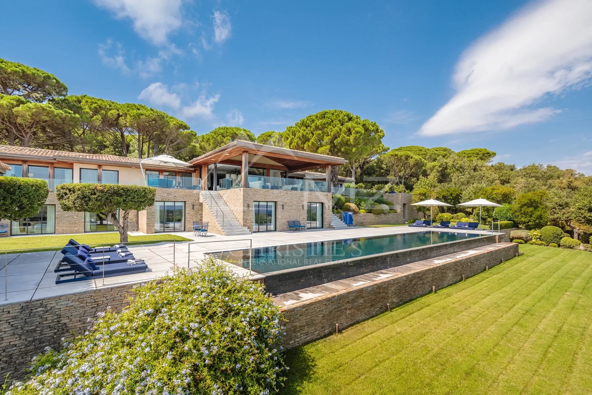 Saint-Tropez - Wunderschöne Villa mit Meerblick
