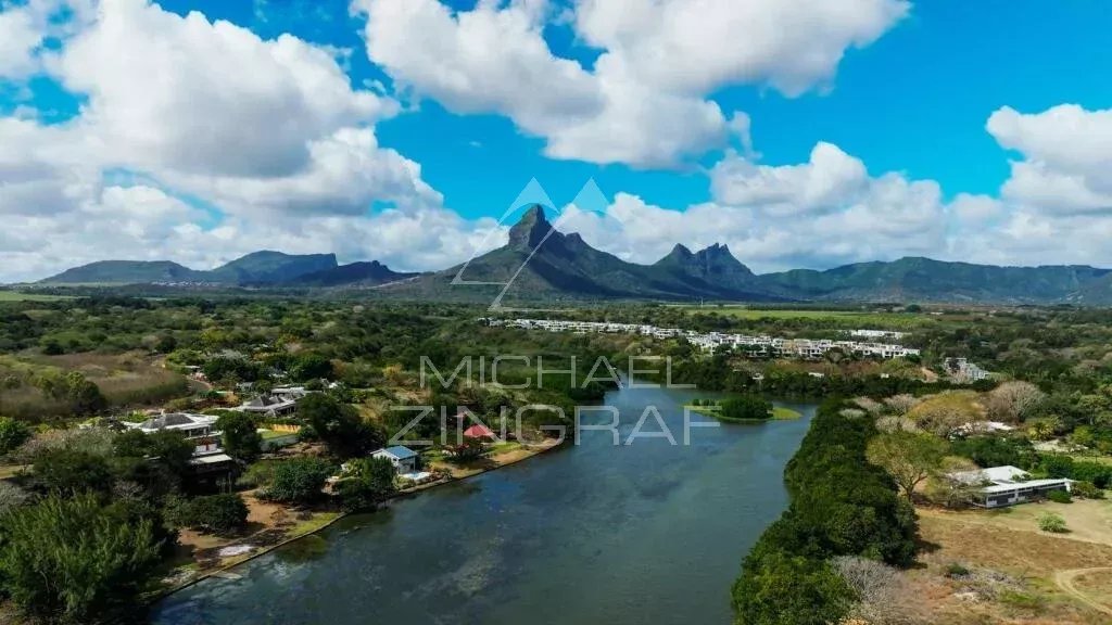 Penthouse d’exception de 4 chambres avec vue mer à Tamarin