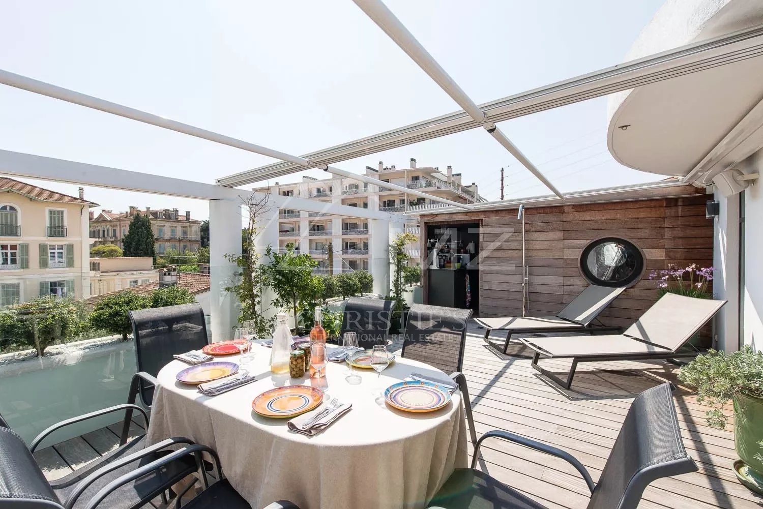 Cannes – Town house
