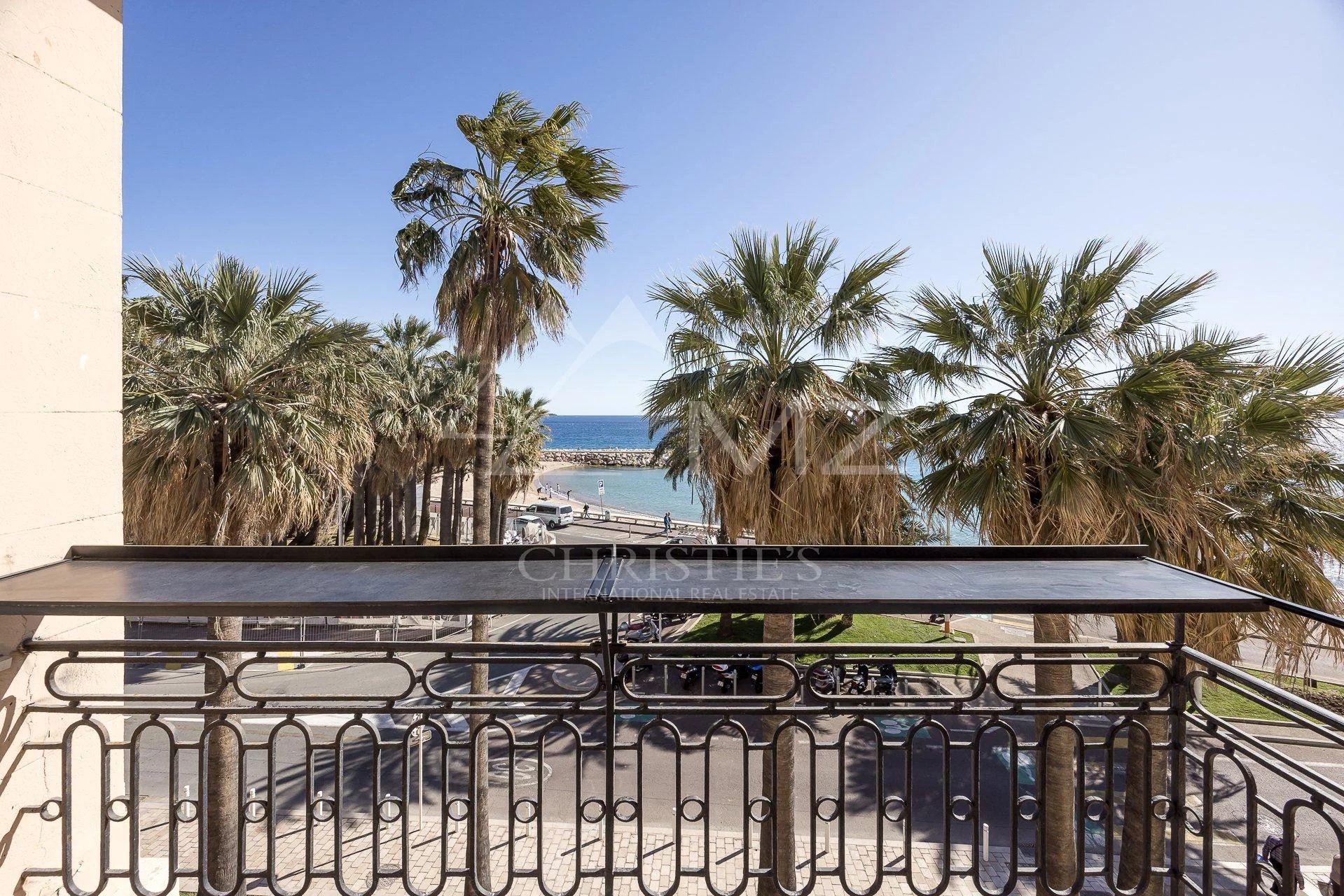 Exklusivität - Cannes Plage du Midi - Penthouse Panoramablick aufs Meer