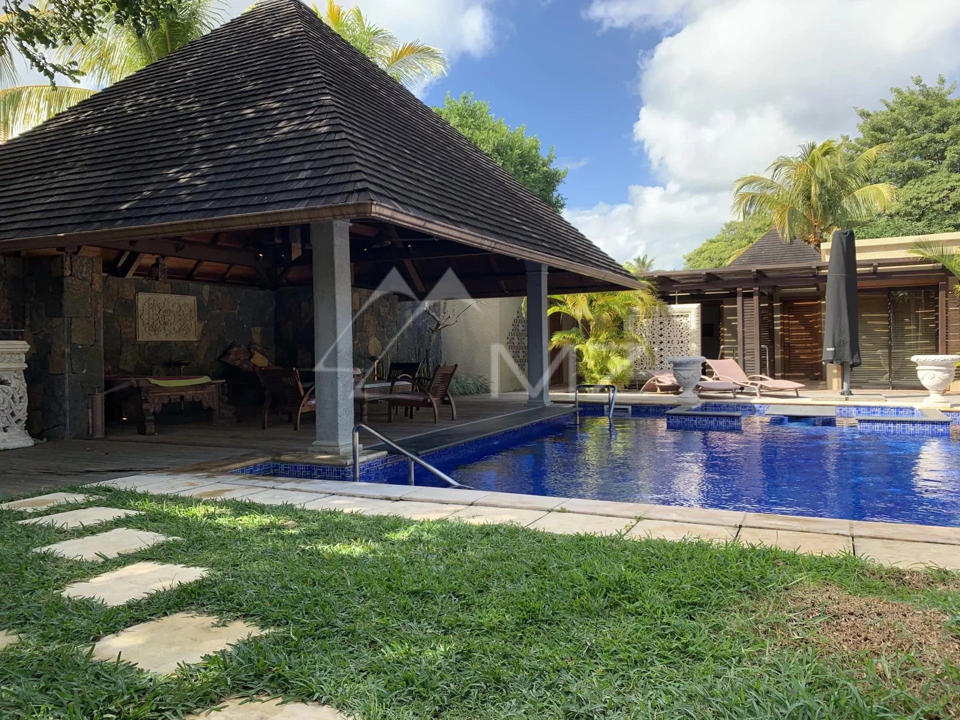 Mauritius - Sumptuous villa at Pointe aux canonniers
