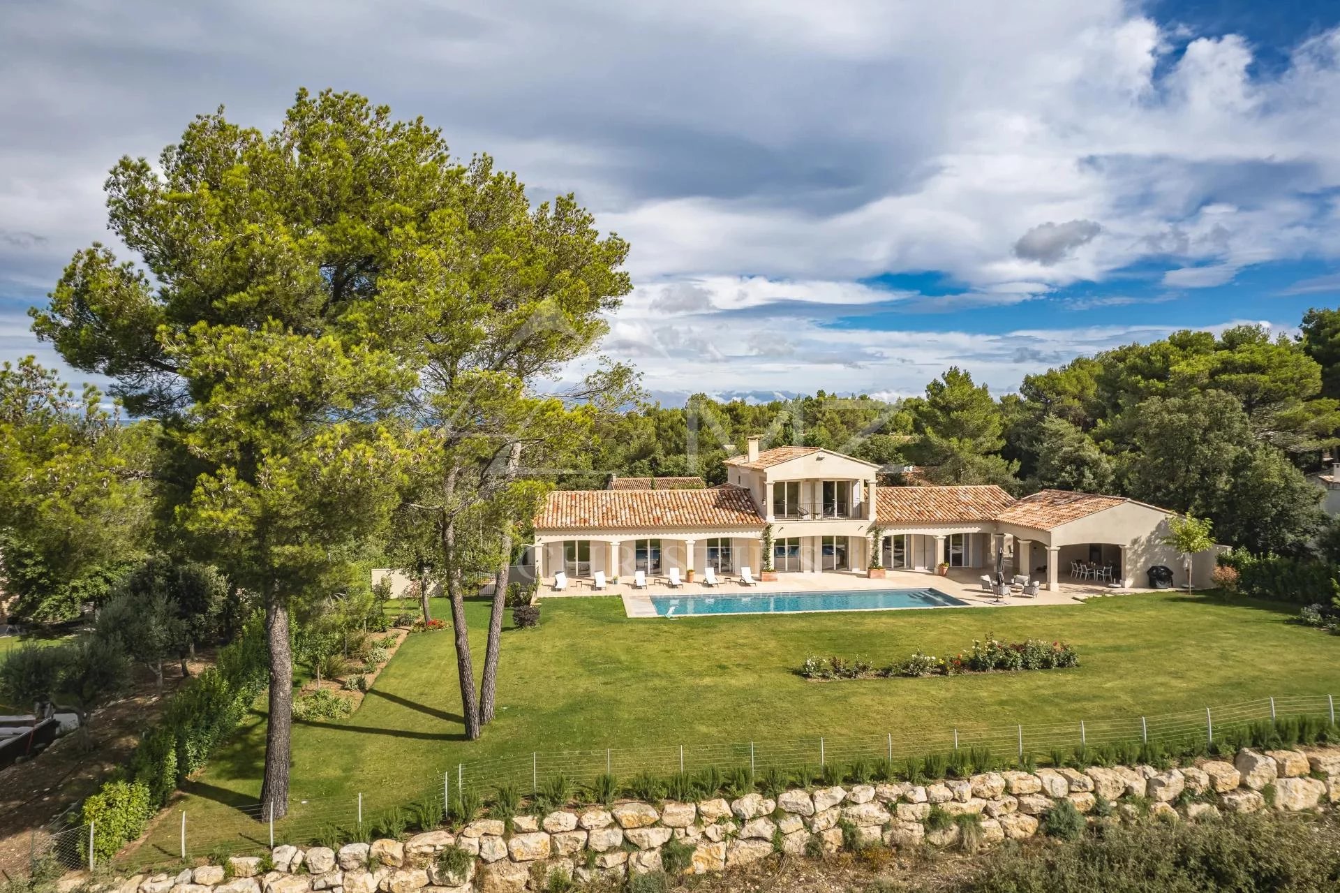Ménerbes - Luxurious house with spectacular view