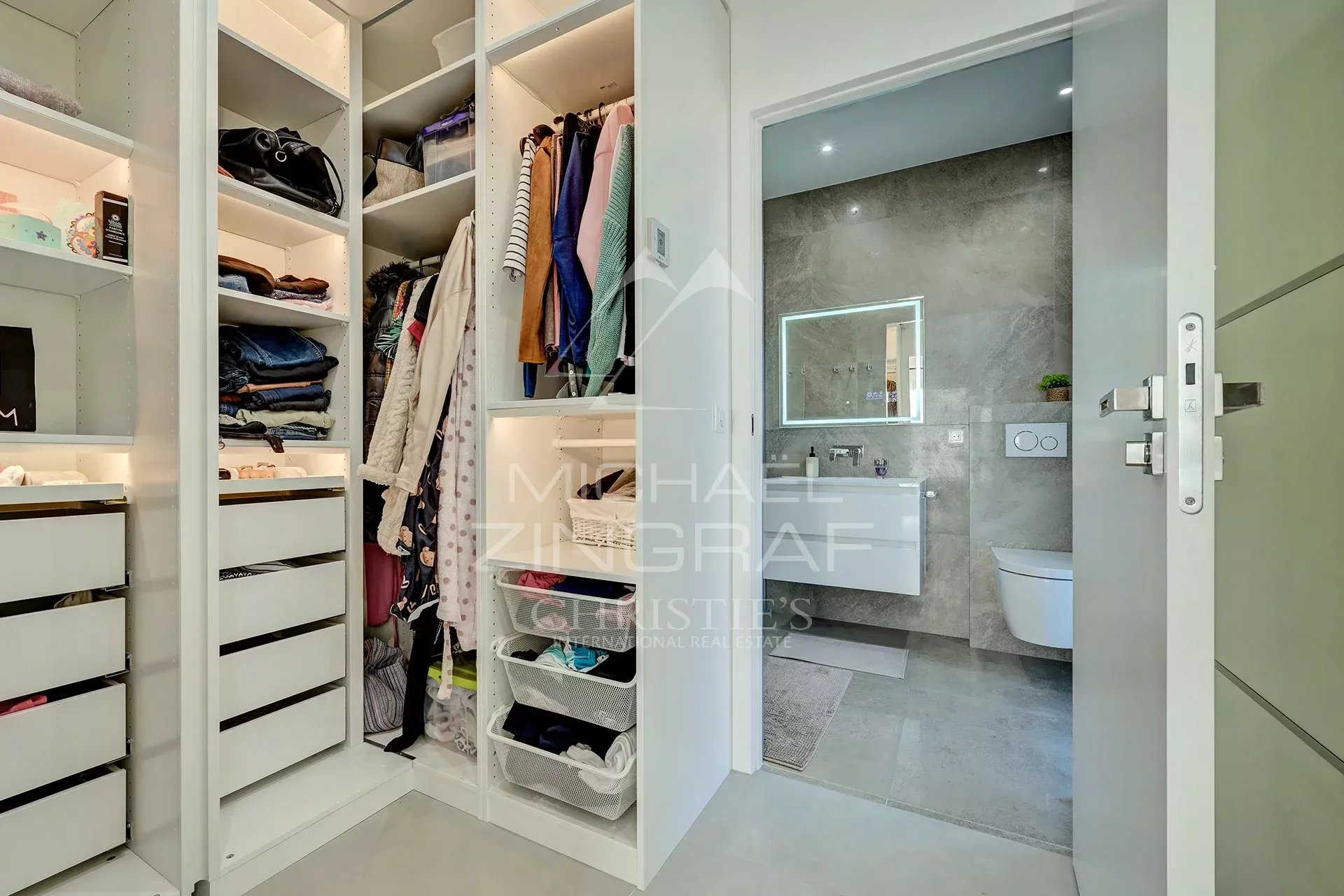 Confidential Sale - Architect house with swimming pool in Cap Brun, Toulon