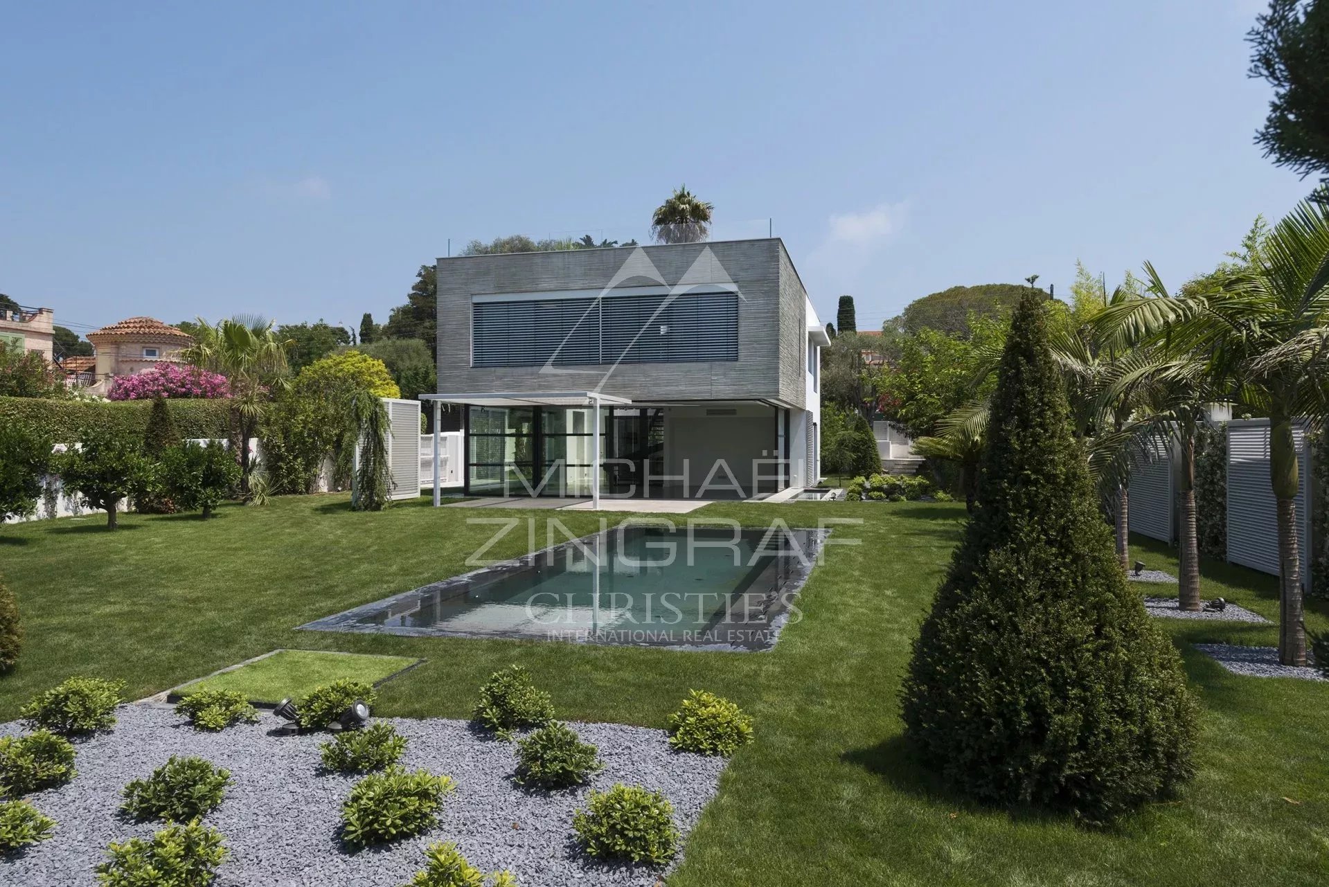 Cap d'Antibes - Contemporary villa close to beaches