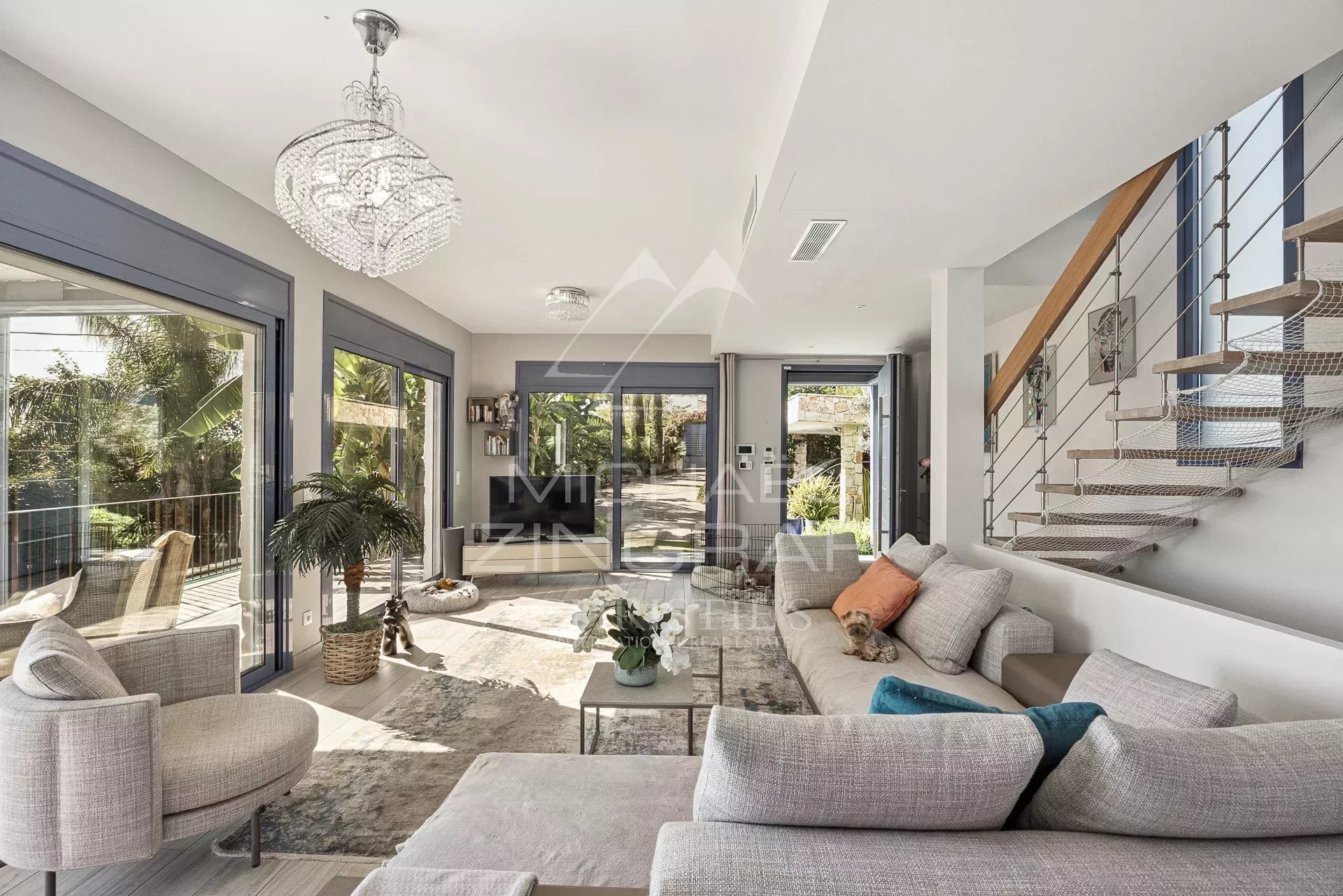 Close to Cannes - Golfe Juan - Elegant Villa