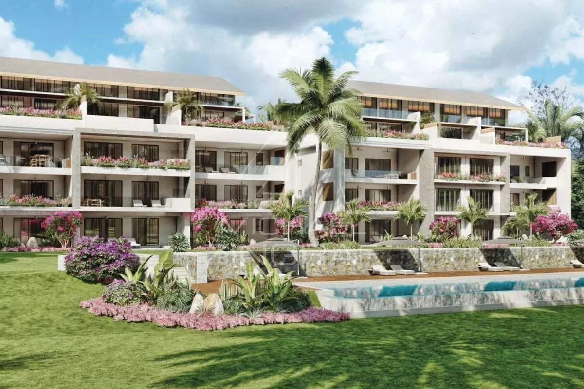 Penthouse à Balaclava – Un Art de Vivre d'Exception avec Vue Panoramique sur le Golf et l'Océan