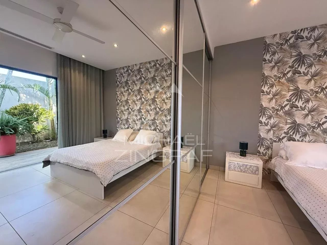 Exklusive Villa in einer Residenz in Pereybere