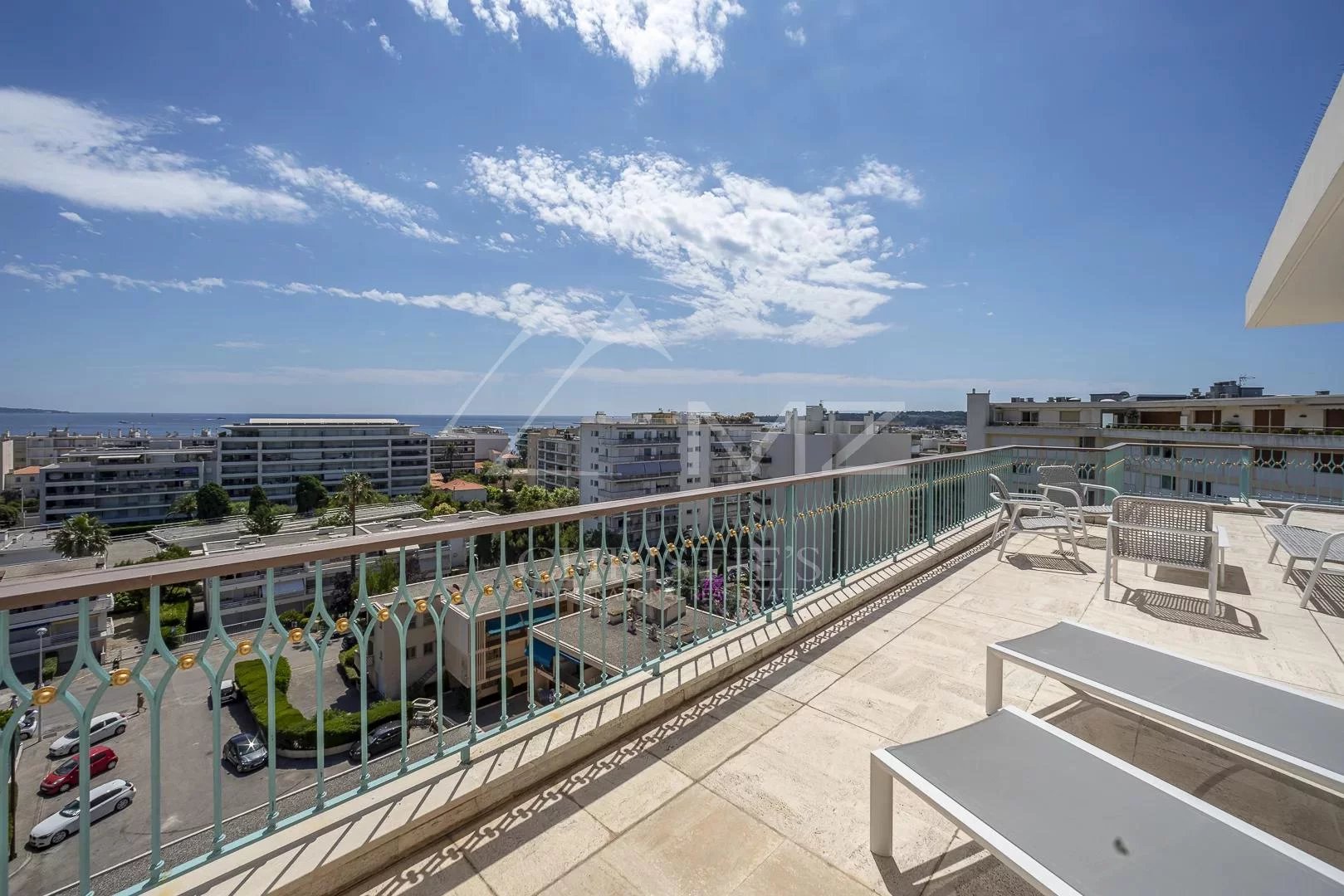 Cannes - Croisette - Superb Penthouse