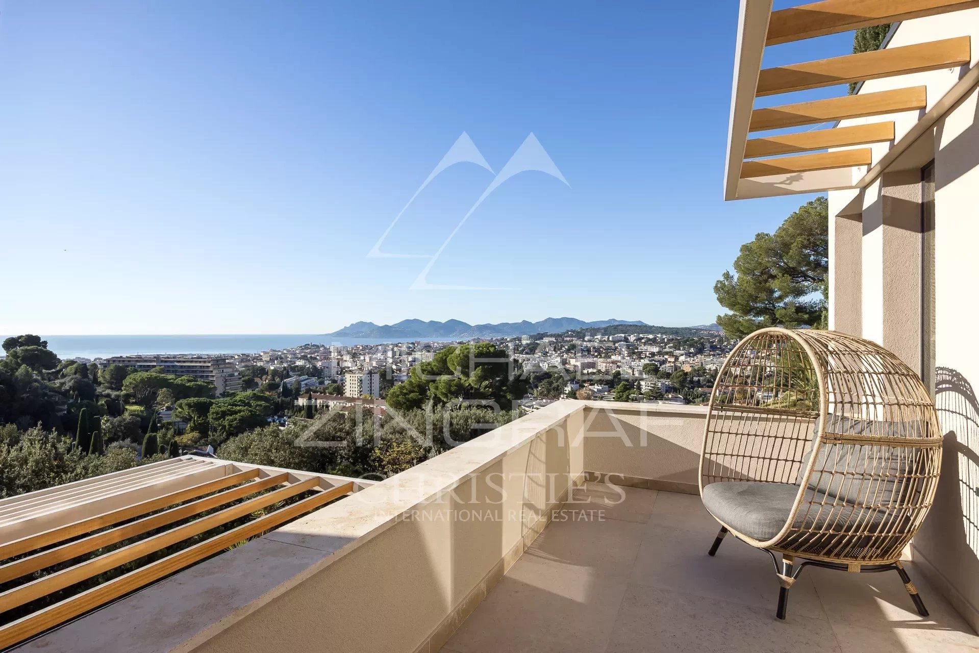 Cannes - Höhen - Zeitgenössische Villa