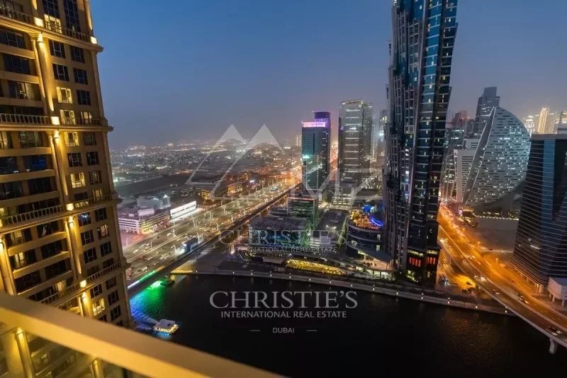 Vacant|Burj Khalifa | Canal view|3yr Post Handover