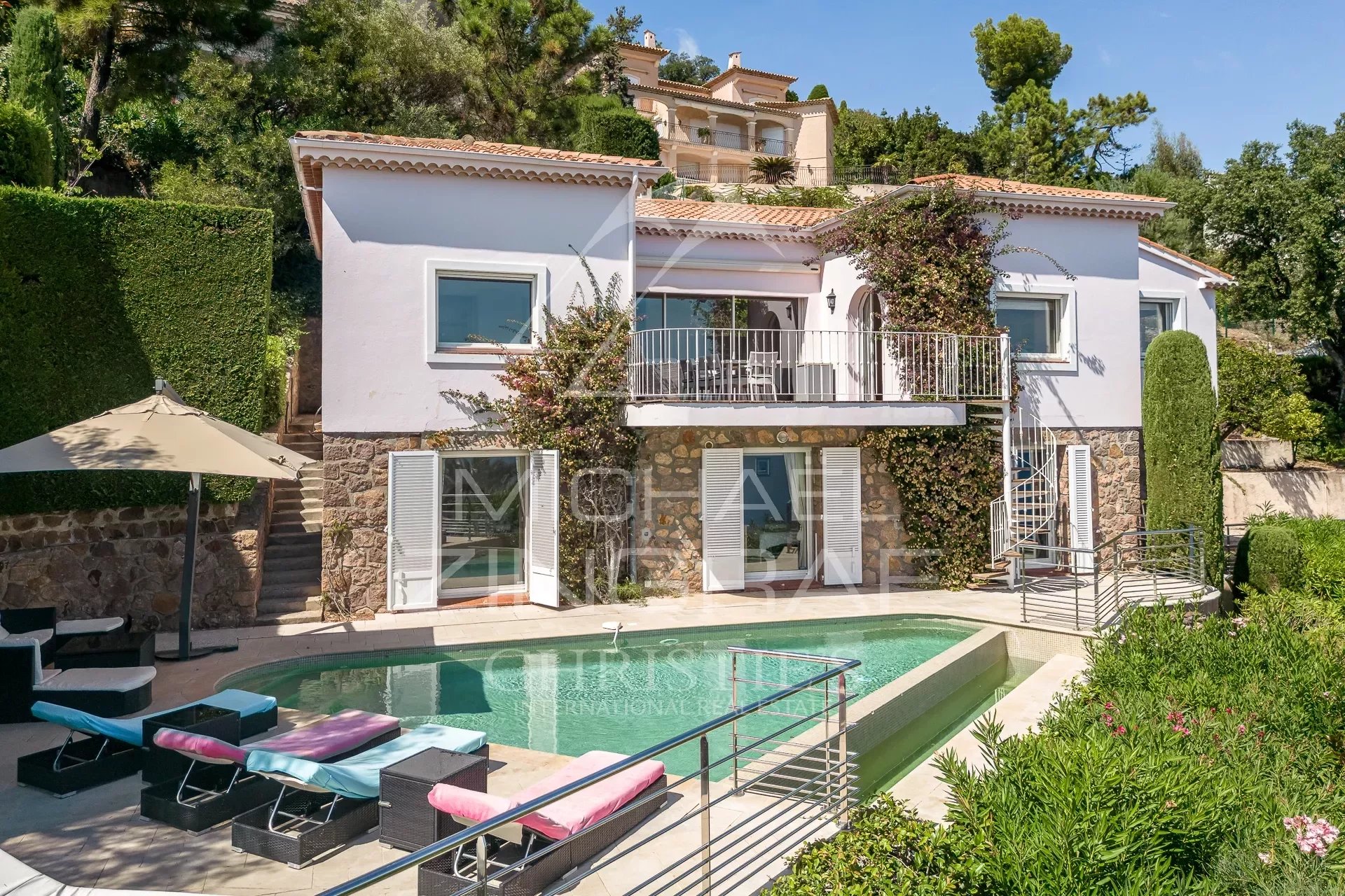 Proche Cannes - Le Trayas - Villa, domaine fermé