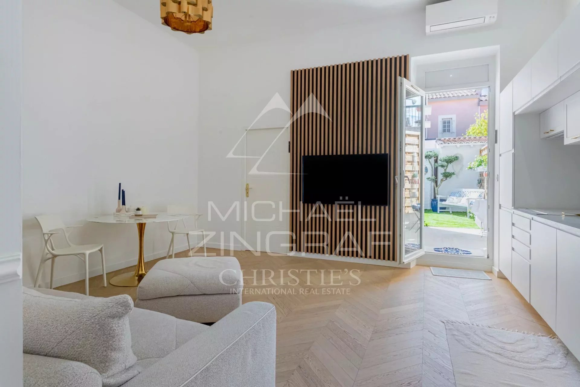Near Beaches Marseille 8th Apartment completely renovated