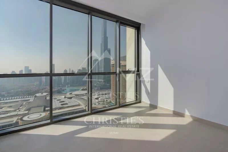 Breathtaking Views | Bright 3BR For Sale | Vacant