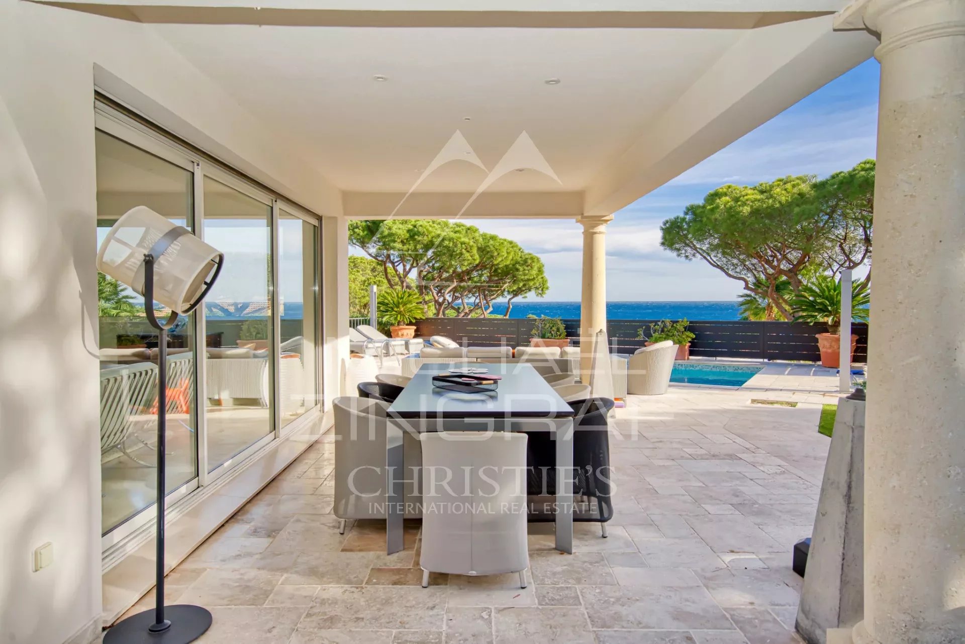 Luxury property Sea View Close to the beach