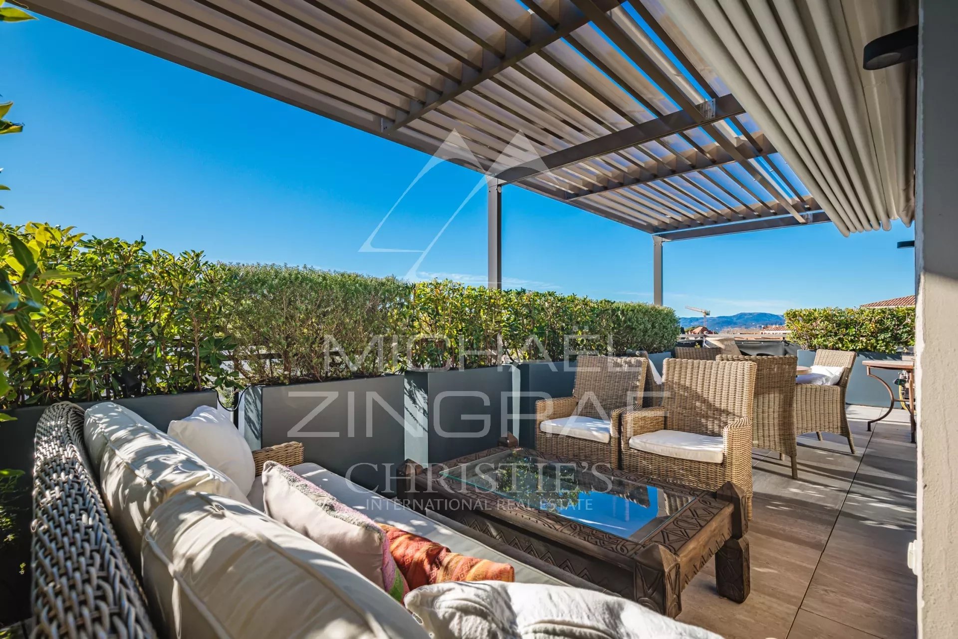 Exceptional 3 bedrooms apartment in the most exclusive heart of Saint Tropez