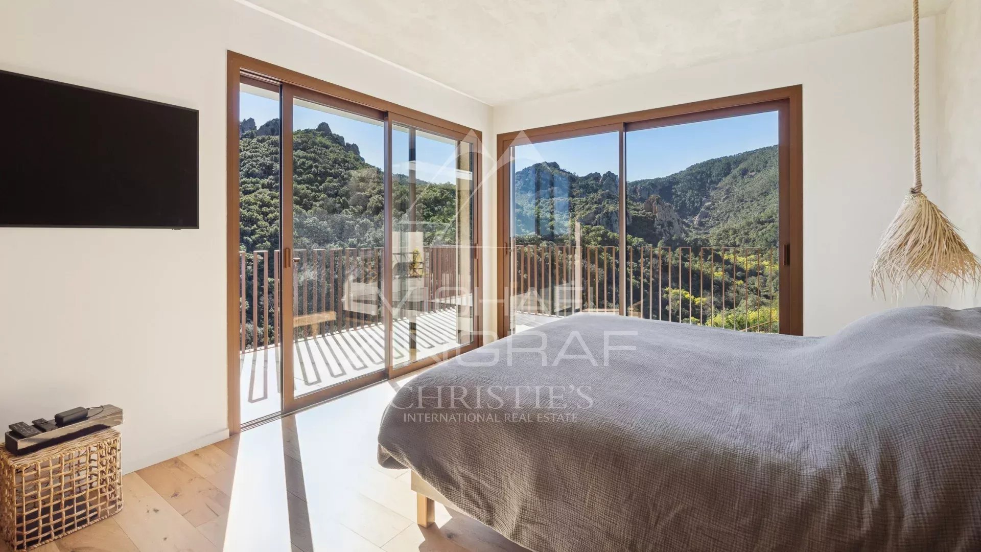 Villa contemporaine – Saint-Jean-de-l’Estérel – Proche Cannes