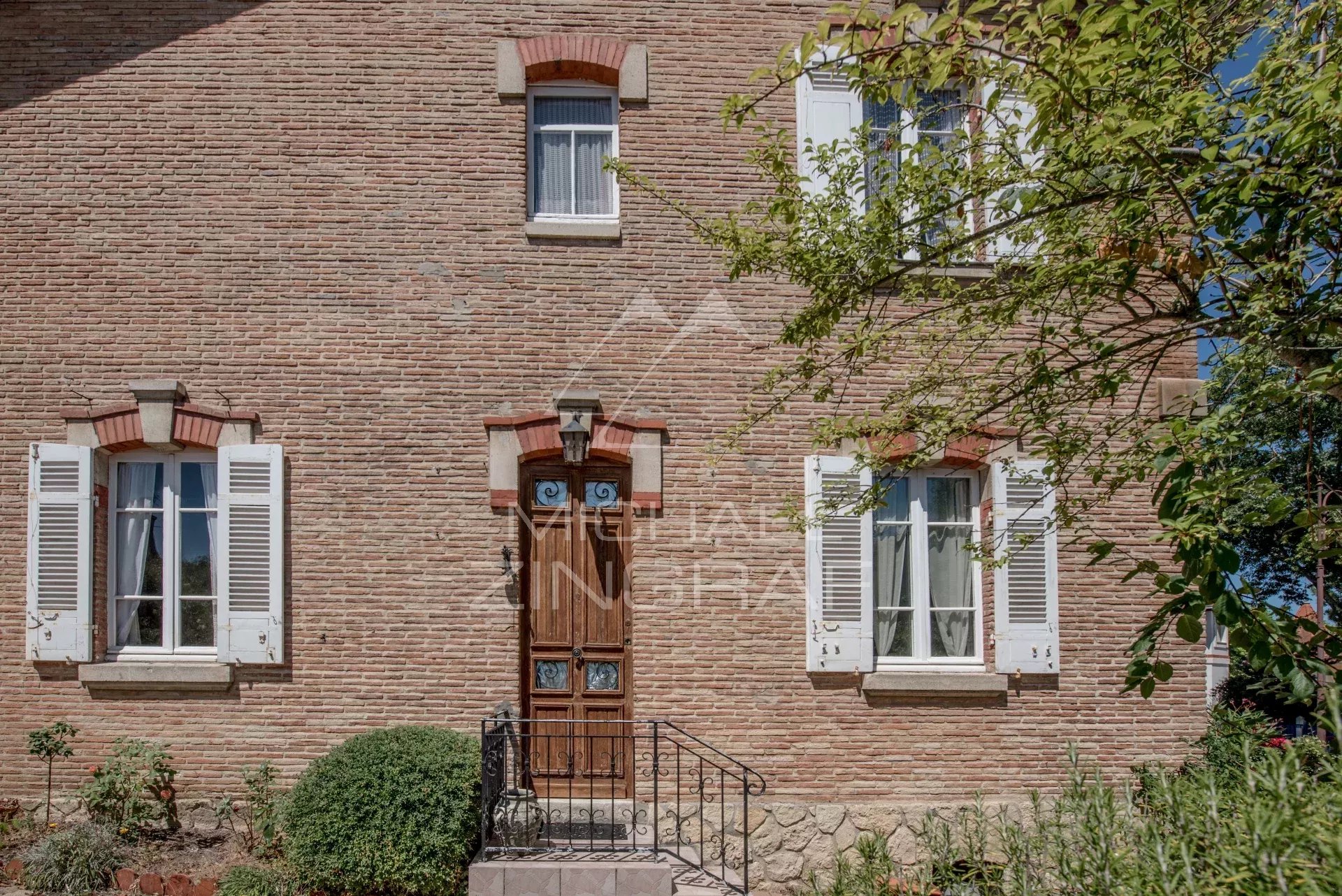 Michael Zingraf Bassin d’Arcachon presents: a characterful house in the heart of Ville d’Hiver