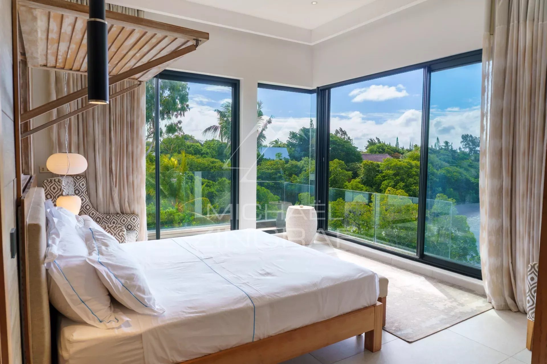 Villa d'Exception à Azuri – Luxe Absolu entre Golf, Lagon et Marina