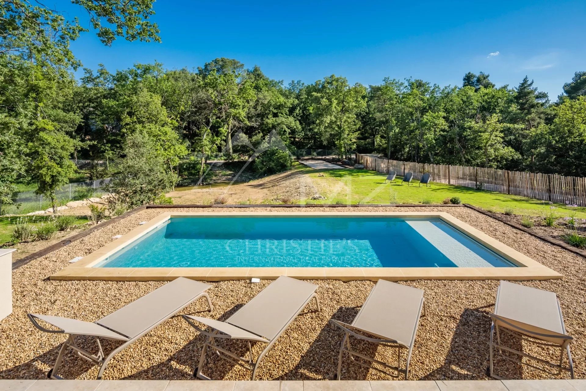 Luberon - Belle maison avec piscine